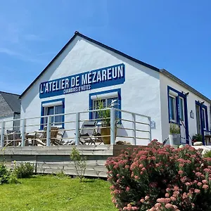 L'atelier De Mezareun Couette-café